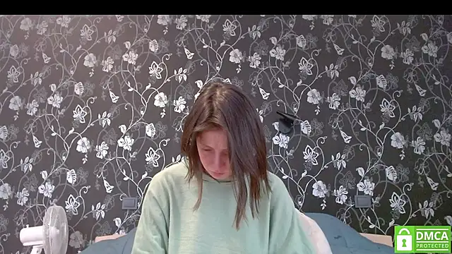 Sophi Cute online show from July 2026 11:41:01 AM