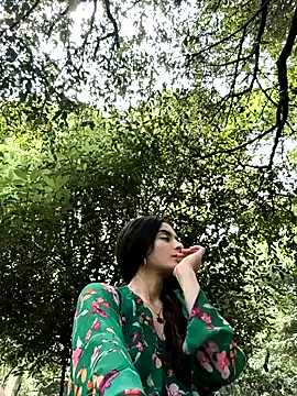 Sam Sara online show from October 2025 06:36:01 PM