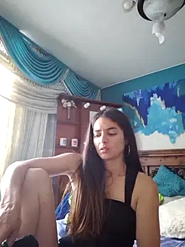 Sam Sara online show from November 2025 02:04:01 PM