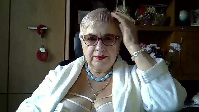 SweetCherry27 online show from October 2025 05:28:02 AM