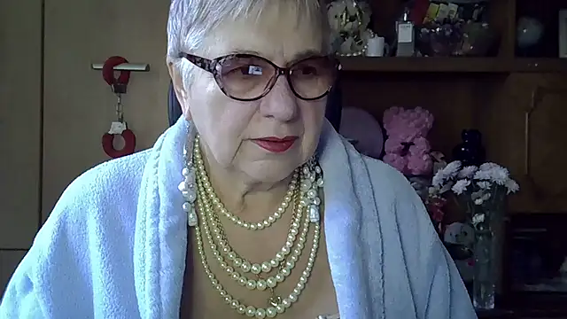 SweetCherry27 online show from October 2025 04:57:01 AM