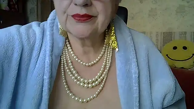 SweetCherry27 online show from April 2026 06:38:01 AM