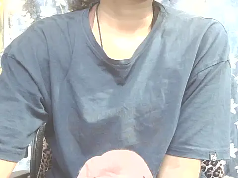 Snapshot of Supriya201 chatting on February 2026 02:07:02 PM Supriya201 online show from February 2026 02:07:02 PM