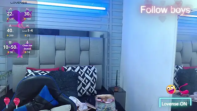 evelin zaens online show from January 2026 04:06:01 AM