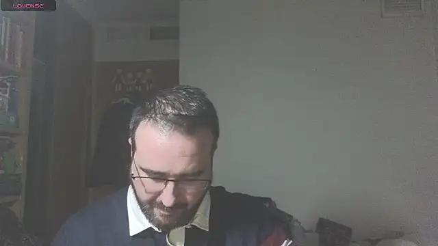 curiosillo83 online show from February 2025 06:04:02 PM