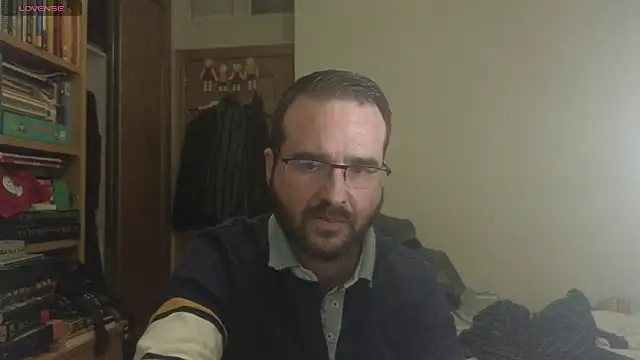 curiosillo83 online show from February 2025 07:47:02 PM