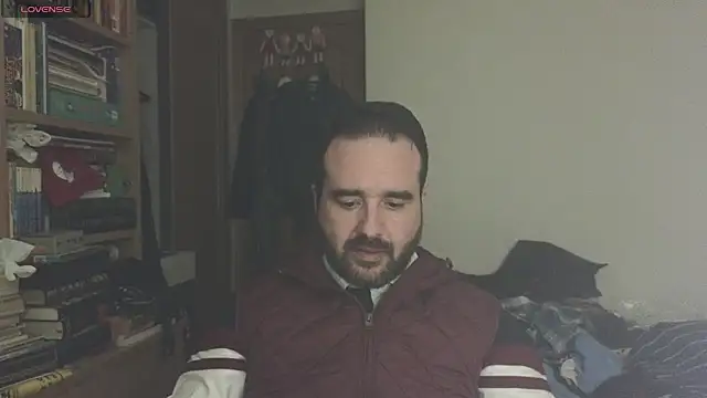 curiosillo83 online show from March 2025 09:21:01 PM