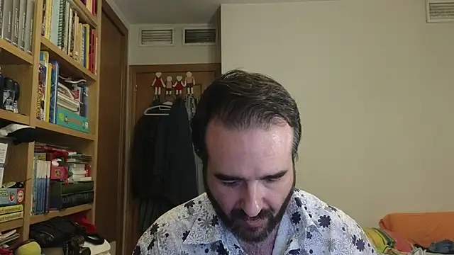 curiosillo83 online show from July 2026 01:46:02 PM