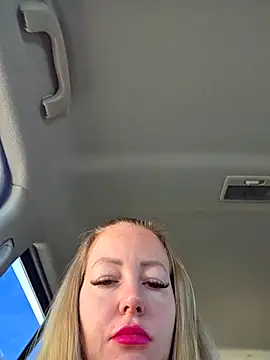 Jassy Foxy online show from February 2026 11:07:01 AM