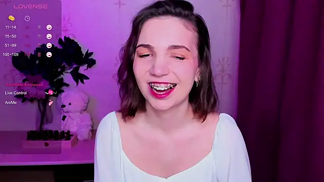 KindHazelHere  online show from March 2026 06:13:01 PM