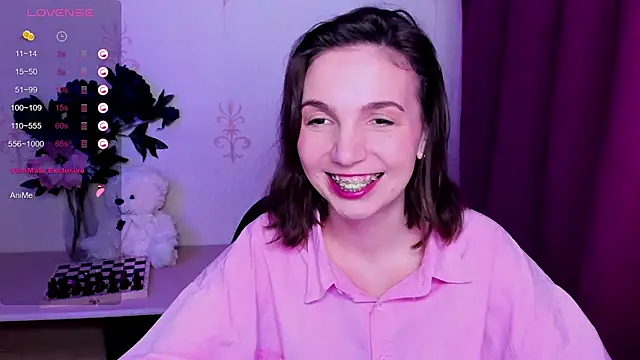 KindHazelHere  online show from March 2026 08:26:33 AM