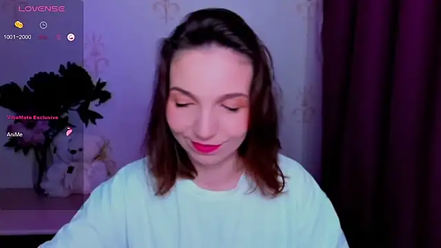 KindHazelHere  online show from June 2026 04:24:01 AM