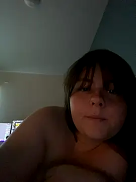 Snapshot of lavendermei chatting on September 2025 09:26:01 PM lavendermei online show from September 2025 09:26:01 PM