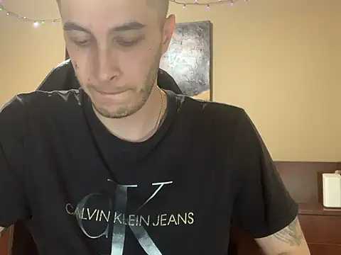 Bwcjoshbanks online show from July 2026 02:15:02 AM