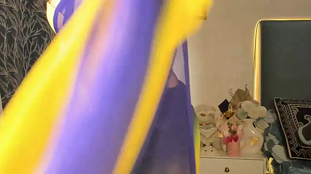 Divyani online show from April 2026 06:01:01 PM