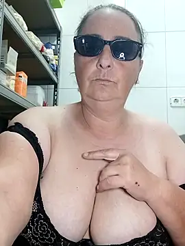 eroticjessitop online show from March 2026 05:41:02 PM