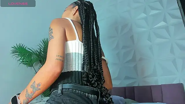 Hellen Sky online show from September 2025 07:17:01 PM