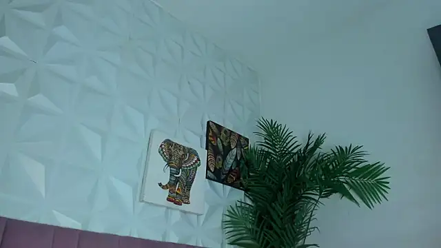 Snapshot of Hellen_Sky chatting on May 2026 07:10:02 PM Hellen Sky online show from May 2026 07:10:02 PM