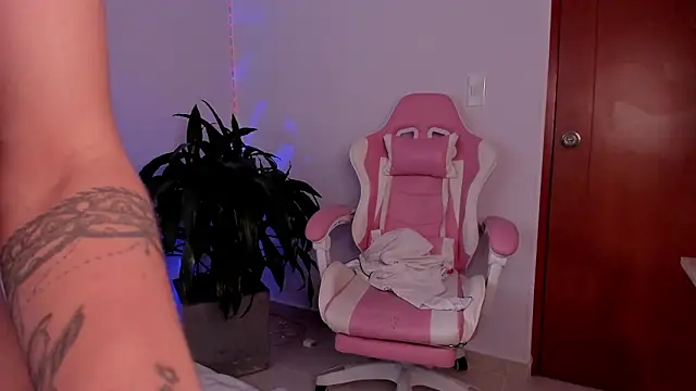 JESYSOZ23  online show from February 2026 11:37:02 AM