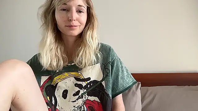 ivankai  online show from February 2026 03:14:02 AM