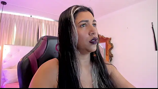 Snapshot of BonnieBad01 chatting on September 2025 03:48:02 PM BonnieBad01 online show from September 2025 03:48:02 PM