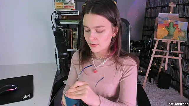 Snapshot of icefroqq chatting on February 2025 08:13:02 PM icefroqq online show from February 2025 08:13:02 PM