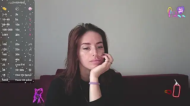 xx adrihanna xx online show from April 2026 06:09:01 AM