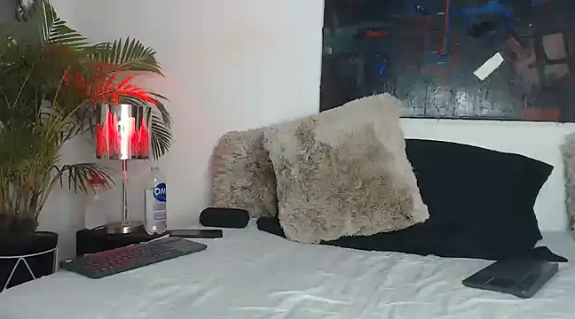 Markus latin2 online show from February 2025 02:43:02 PM