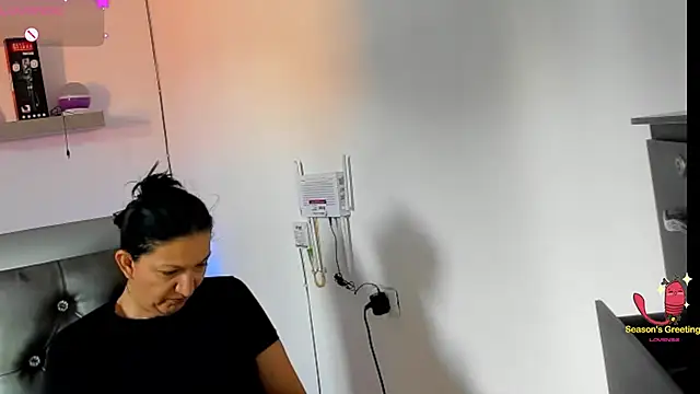 Angelblue  online show from December 2025 08:35:01 PM