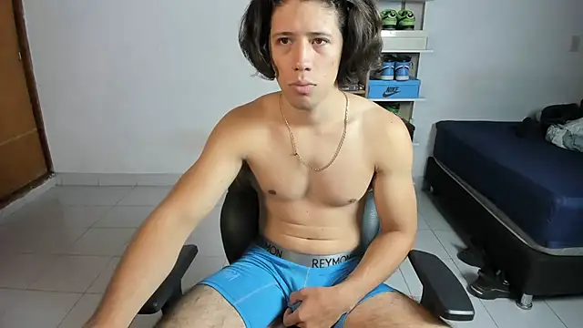 imtonny19 online show from October 2025 12:36:01 AM