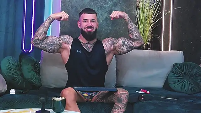 masterkingofmusclee online show from January 2025 06:20:01 AM