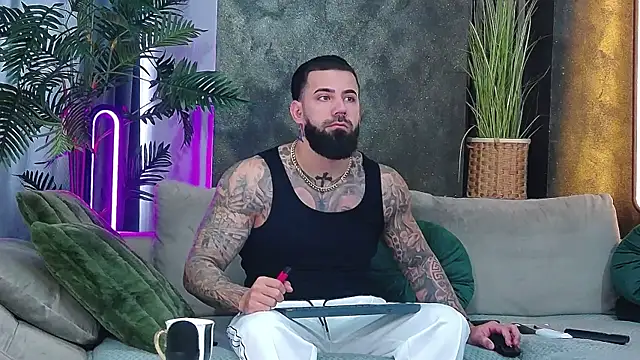 masterkingofmusclee online show from February 2026 07:57:02 AM