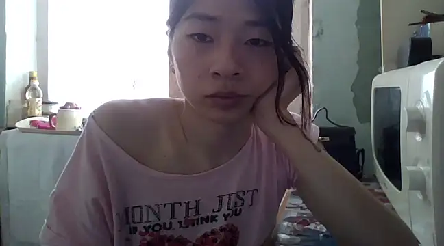CarlyJoy online show from March 2025 10:39:02 AM