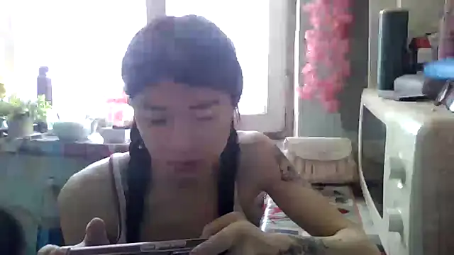 CarlyJoy online show from May 2026 09:03:02 AM