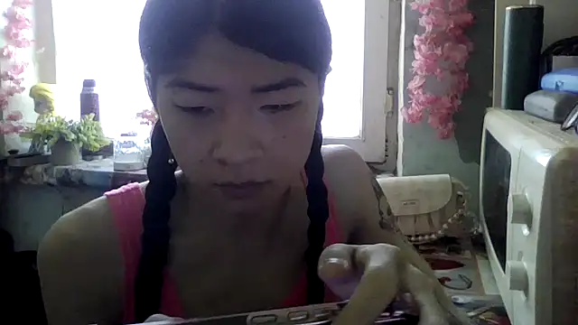 CarlyJoy online show from May 2026 10:12:02 AM