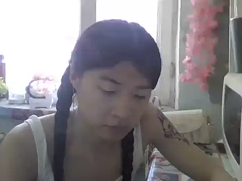 CarlyJoy online show from May 2026 10:24:02 AM