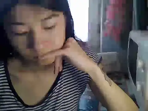 CarlyJoy online show from May 2026 01:51:02 PM