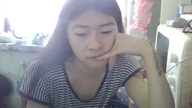 CarlyJoy online show from June 2026 11:08:01 AM