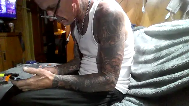 deepstroker42071 online show from April 2026 02:53:02 AM