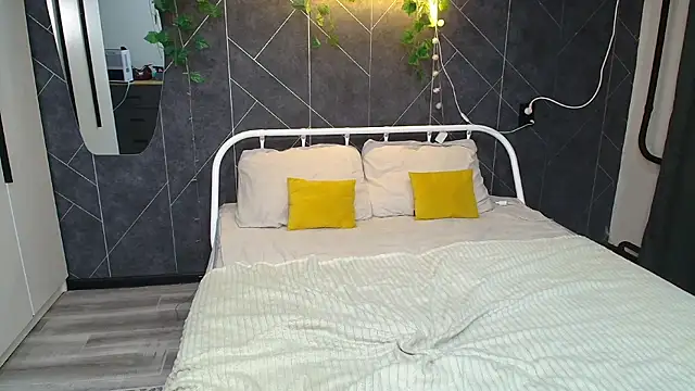 KathrineBerry online show from June 2026 11:54:02 AM