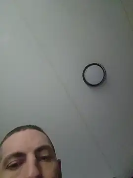 Bi curious86 online show from February 2026 03:16:02 PM