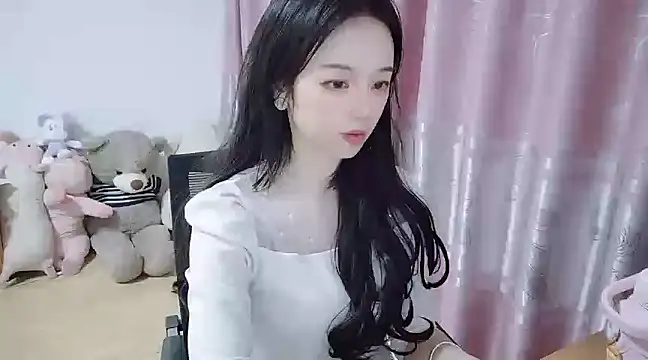 wwcc123 online show from March 2025 05:01:01 PM