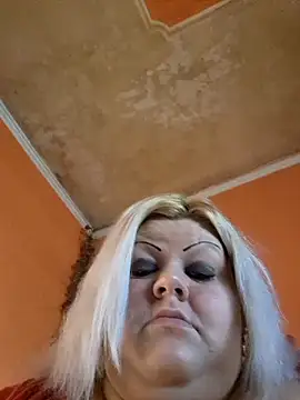 ducicsajsziii online show from November 2025 10:39:02 AM