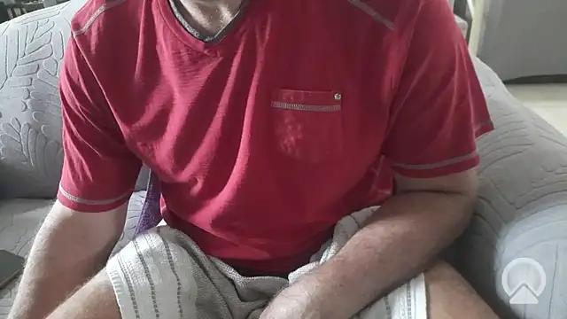 Snapshot of Ivanxx712 chatting on May 2026 04:26:01 PM Ivanxx712 online show from May 2026 04:26:01 PM