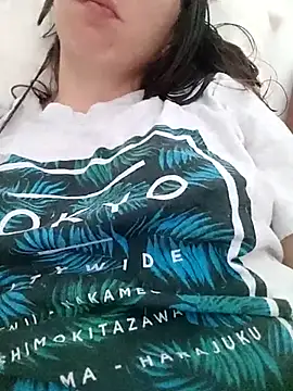 Snapshot of bruna_safadinhaa chatting on July 2026 03:10:01 PM bruna safadinhaa online show from July 2026 03:10:01 PM