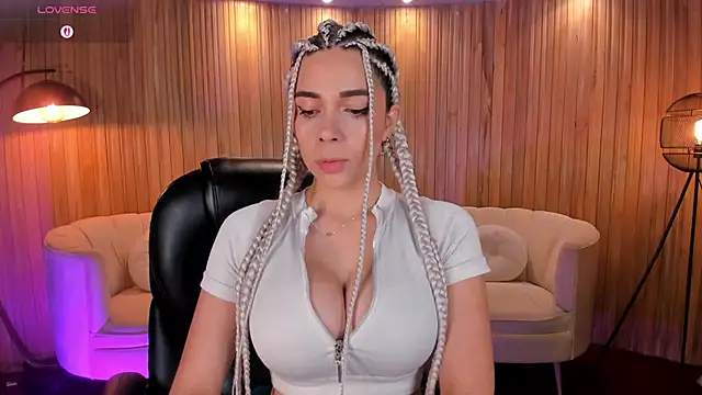 Snapshot of AmyWalker_ chatting on February 2025 10:04:02 AM AmyWalker online show from February 2025 10:04:02 AM