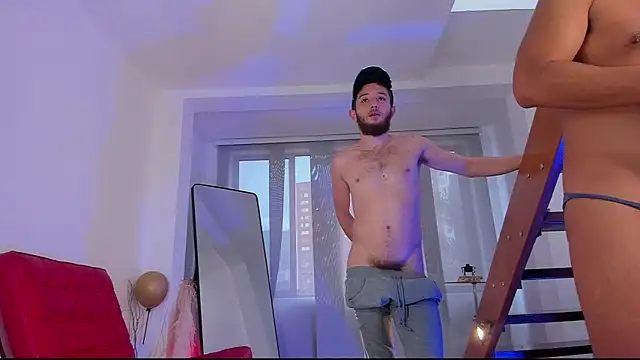 Snapshot of Juan_Castano chatting on December 2024 12:40:02 PM Juan Castano online show from December 2024 12:40:02 PM