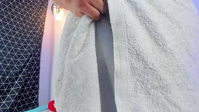 Snapshot of Juan_Castano chatting on March 2025 07:14:01 AM Juan Castano online show from March 2025 07:14:01 AM