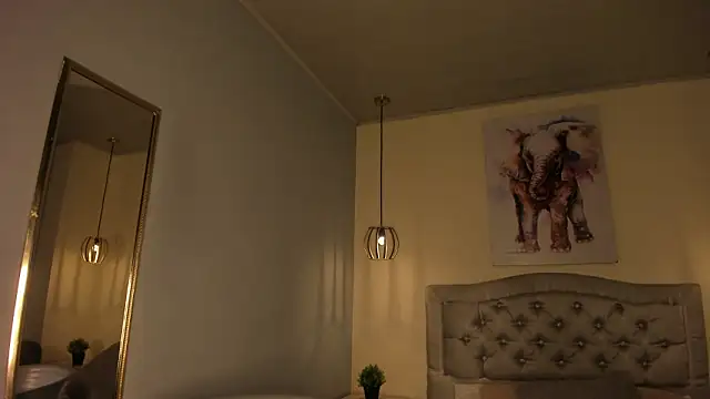 ayshel   online show from February 2026 07:11:01 PM