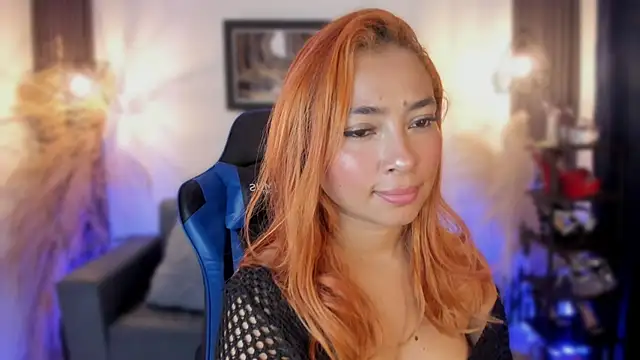 valerycolins online show from February 2025 09:41:01 AM